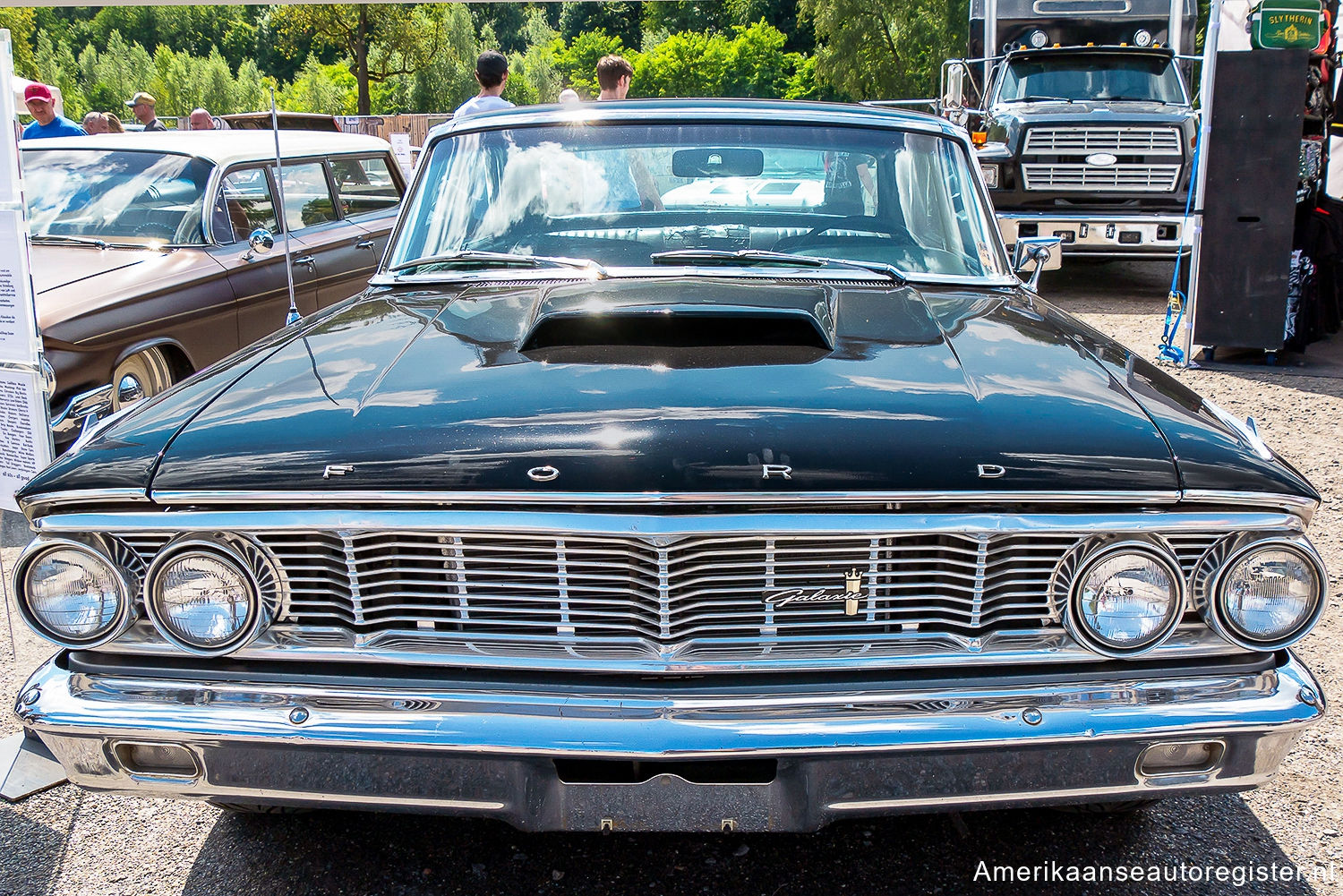 Kustom Ford Galaxie uit 1963